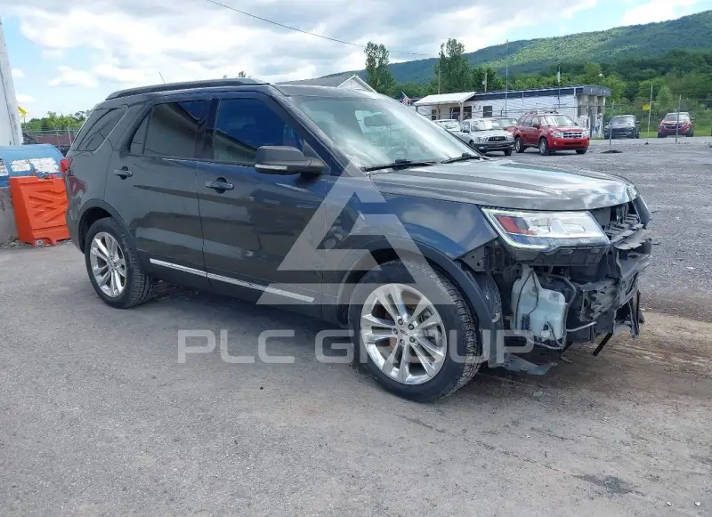 2019 Ford EXPLORER фото