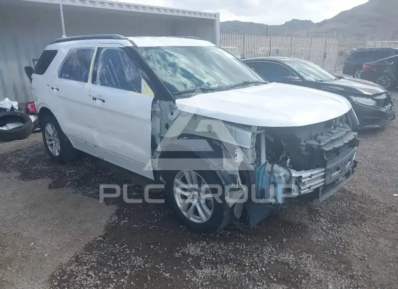 2019 Ford EXPLORER фото