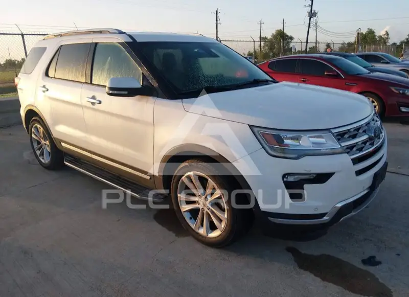 2019 Ford EXPLORER фото