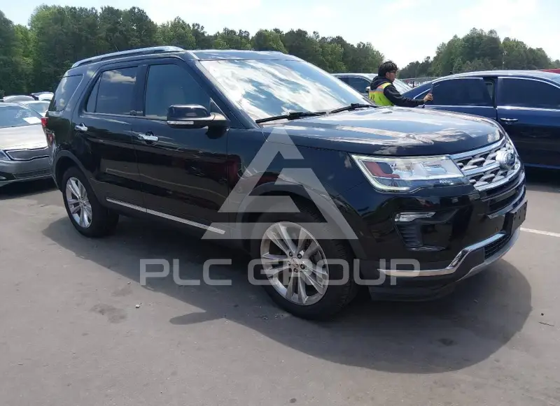 2019 Ford EXPLORER photo