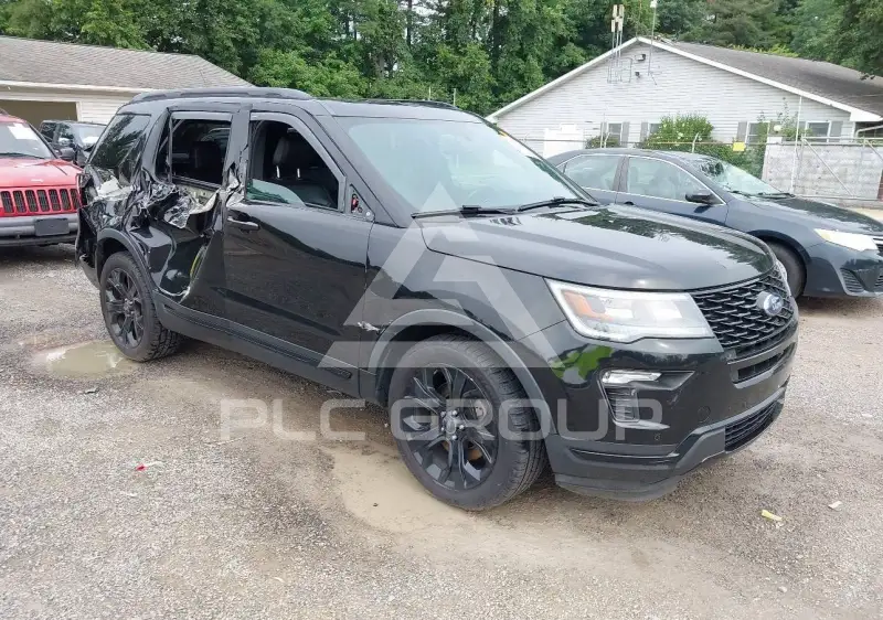 2019 Ford EXPLORER фото