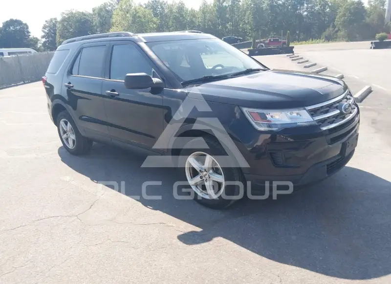 2019 Ford EXPLORER photo