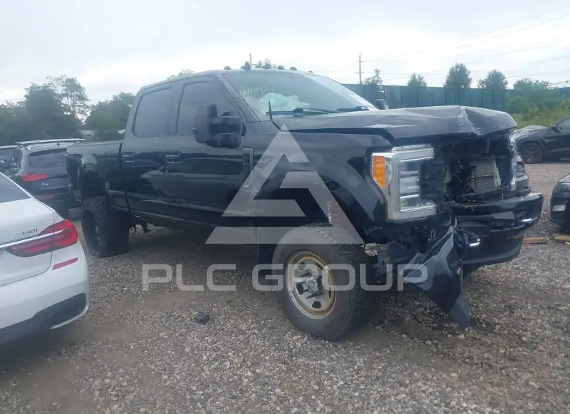 2019 Ford SUPERDUTY photo