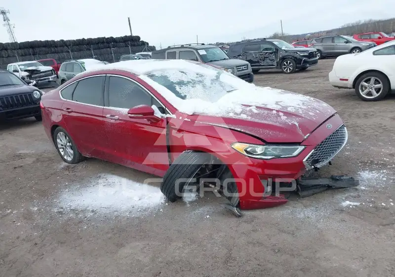 2019 Ford FUSION фото