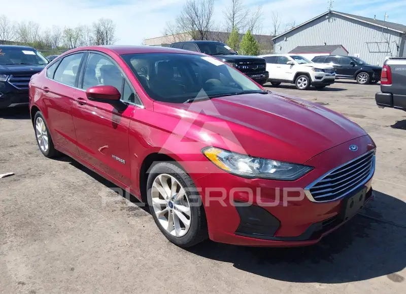 2019 Ford FUSION фото