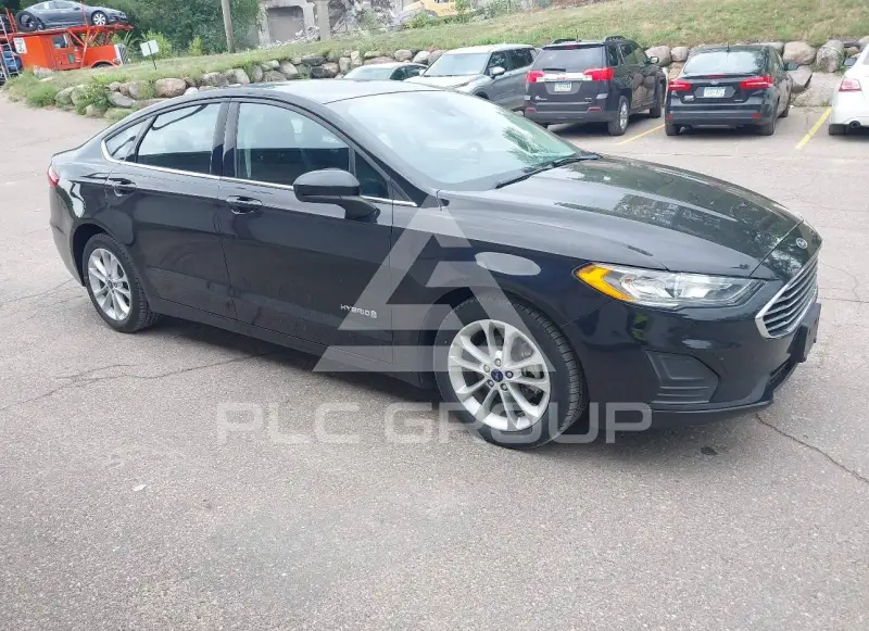2019 Ford FUSION фото