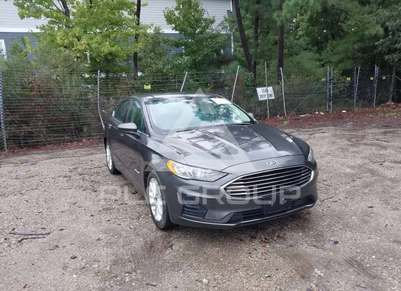 2019 Ford FUSION фото
