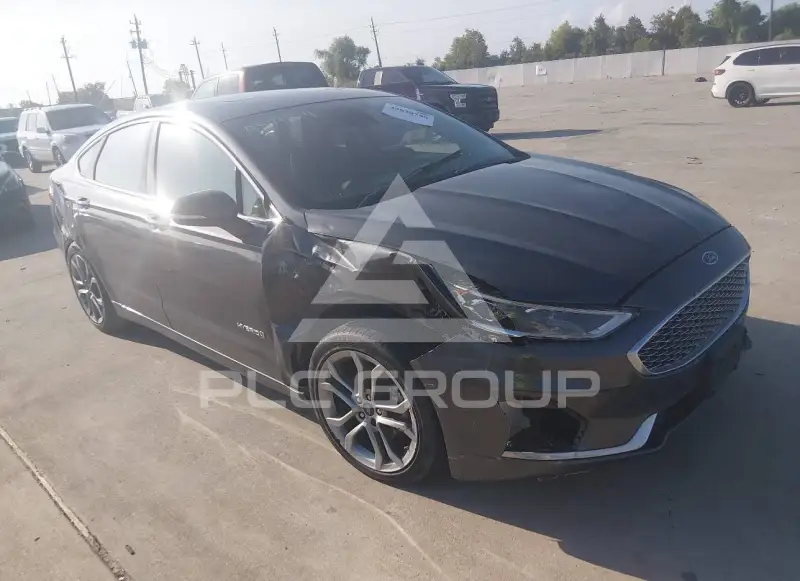 2019 Ford FUSION фото