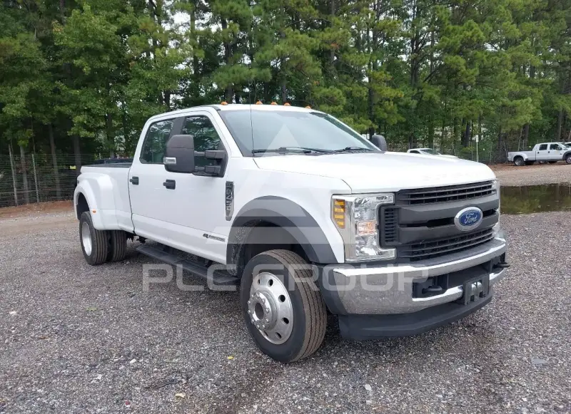 2019 Ford F-450 фото