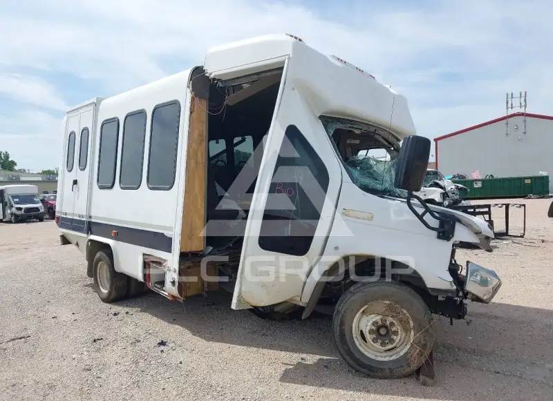 2019 Ford E-450 photo