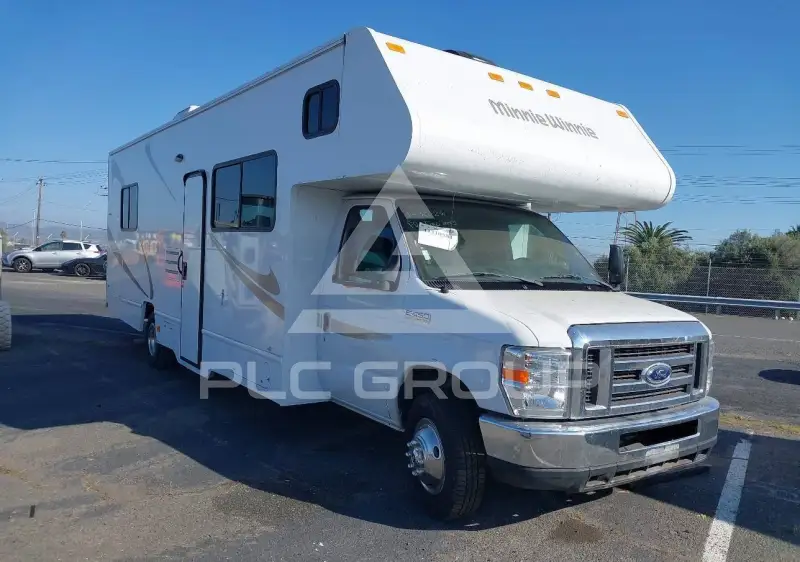 2019 Ford E-450 фото