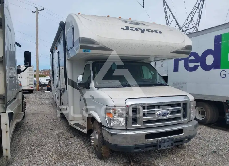 2019 Ford E-450 photo