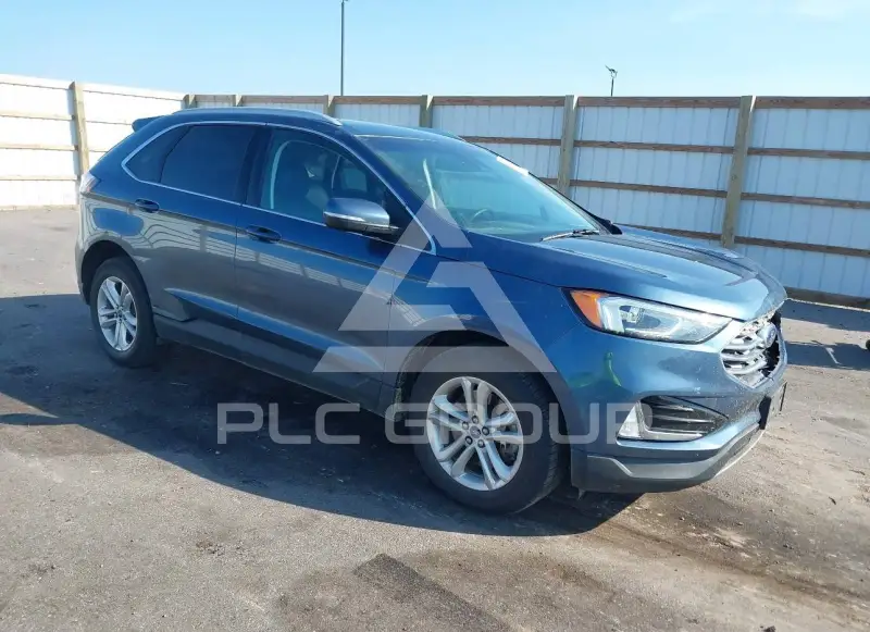 2019 Ford EDGE photo