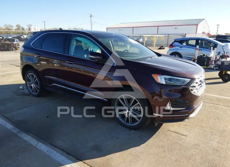 2019 Ford EDGE photo