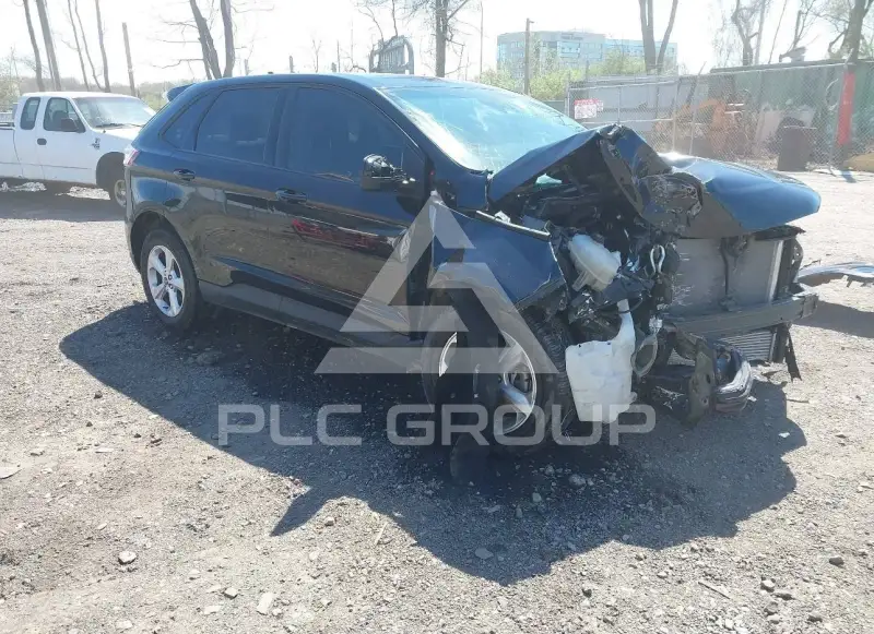 2019 Ford EDGE photo