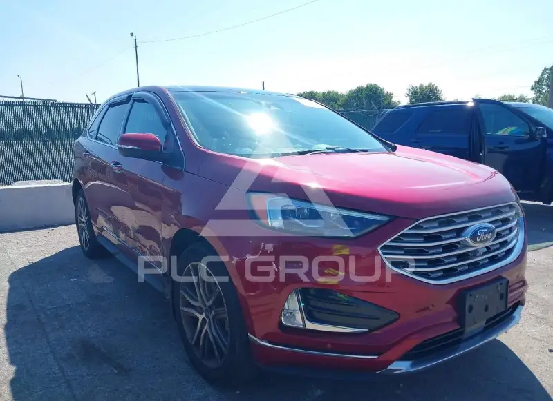 2019 Ford EDGE photo