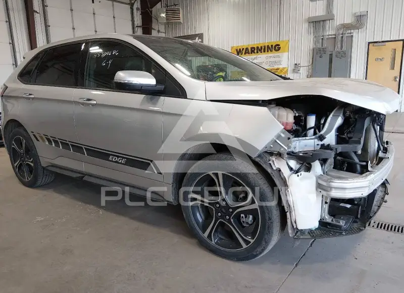 2019 Ford EDGE фото