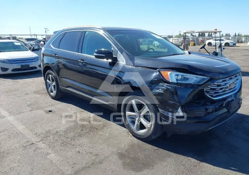2019 Ford EDGE фото