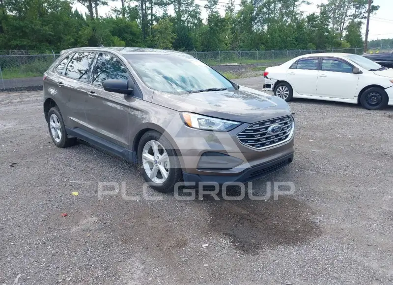 2019 Ford EDGE photo