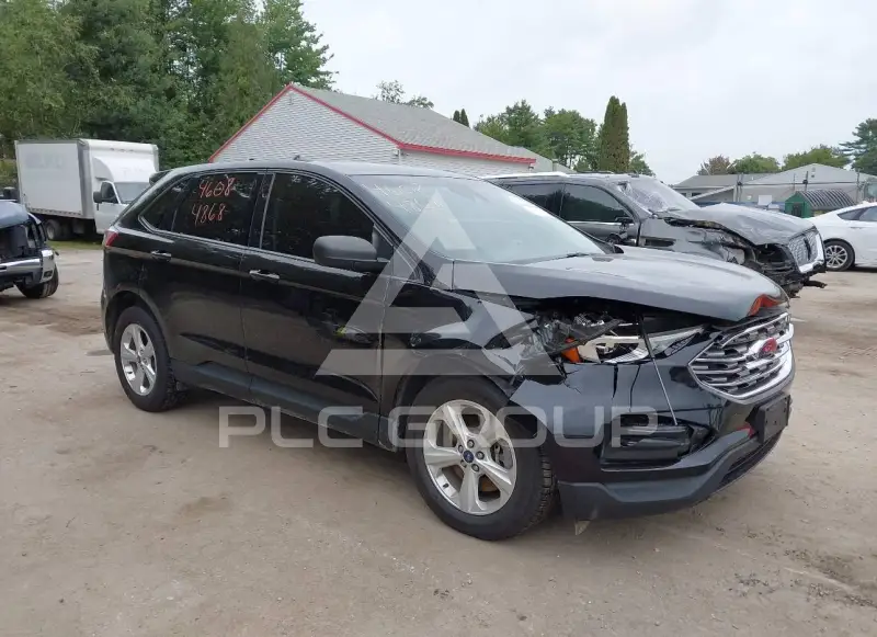 2019 Ford EDGE photo
