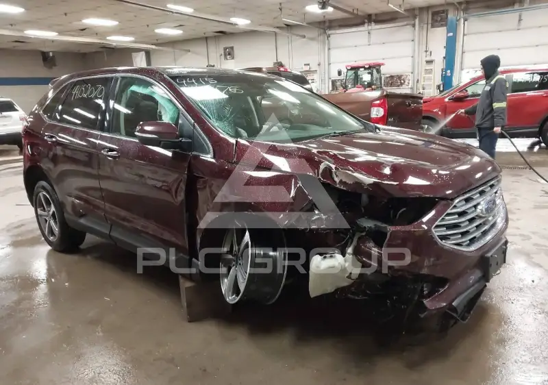 2019 Ford EDGE фото
