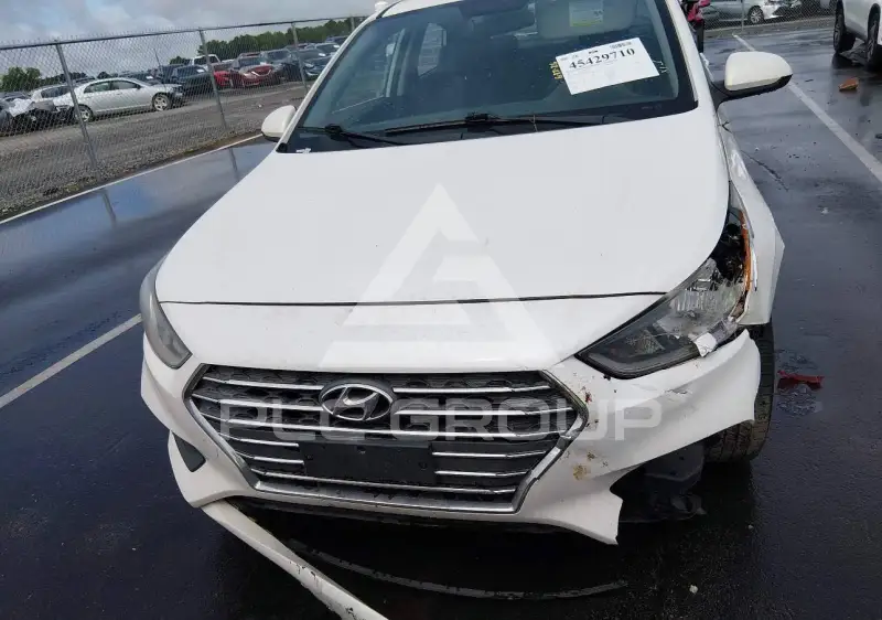 2019 Hyundai Accent photo
