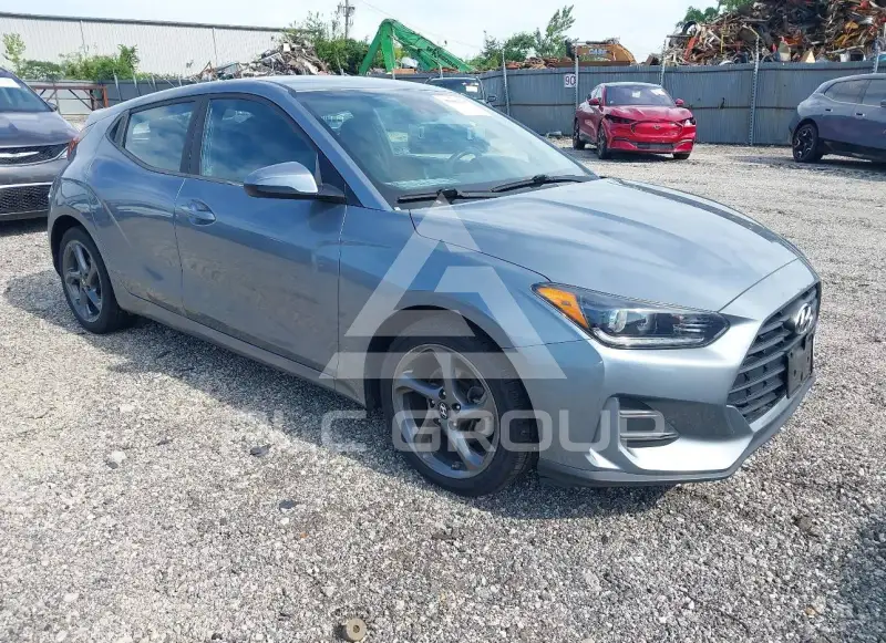 2019 Hyundai Veloster photo