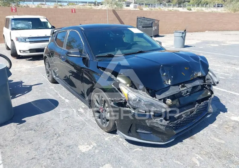 2019 Hyundai Veloster photo