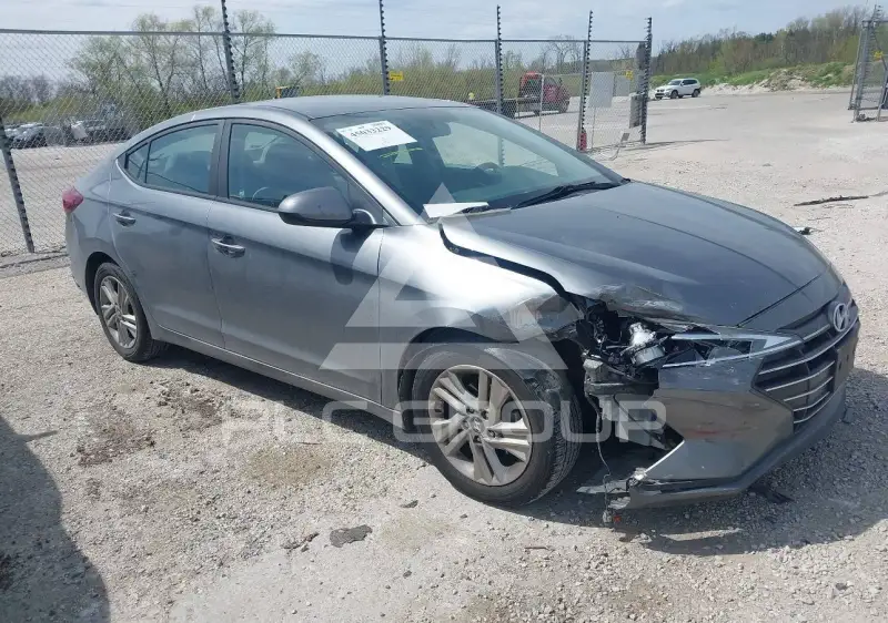 2019 Hyundai Elantra фото