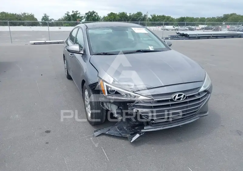 2019 Hyundai Elantra фото
