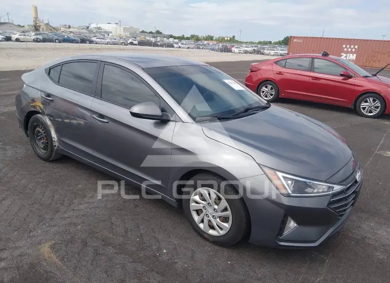 2019 Hyundai Elantra photo