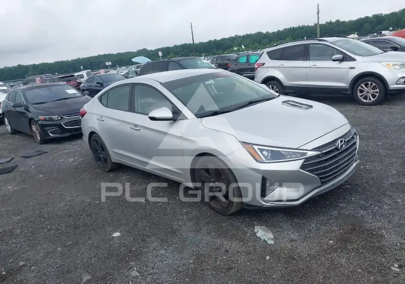 2019 Hyundai Elantra photo