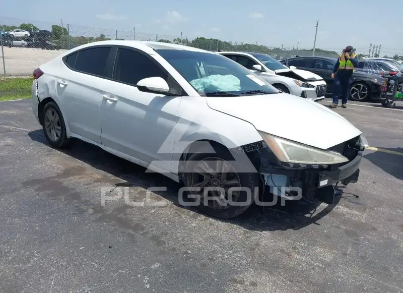 2019 Hyundai Elantra фото