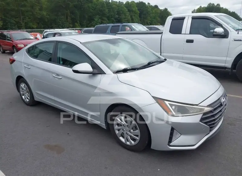 2019 Hyundai Elantra photo