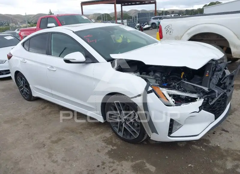 2019 Hyundai Elantra фото