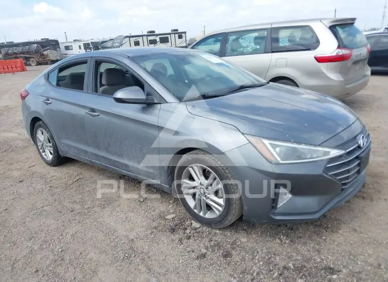 2019 Hyundai Elantra photo