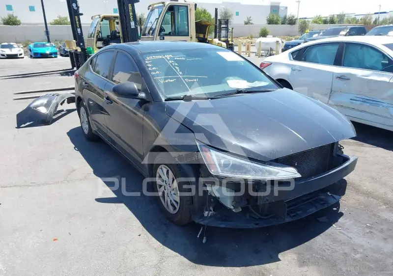 2019 Hyundai Elantra фото