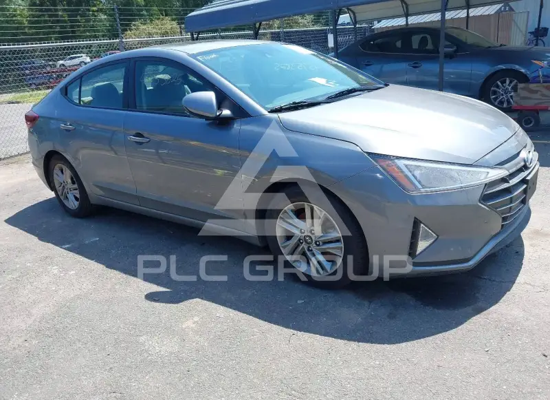 2019 Hyundai Elantra photo