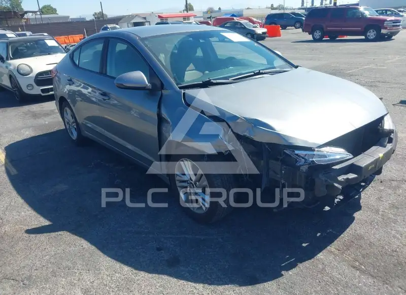 2019 Hyundai Elantra photo
