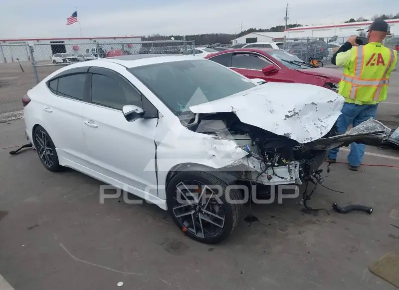 2019 Hyundai Elantra фото