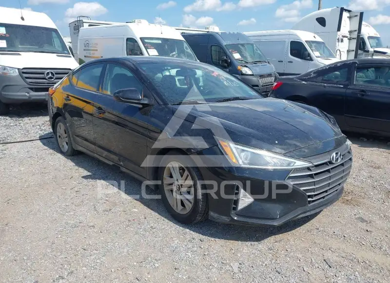2019 Hyundai Elantra photo