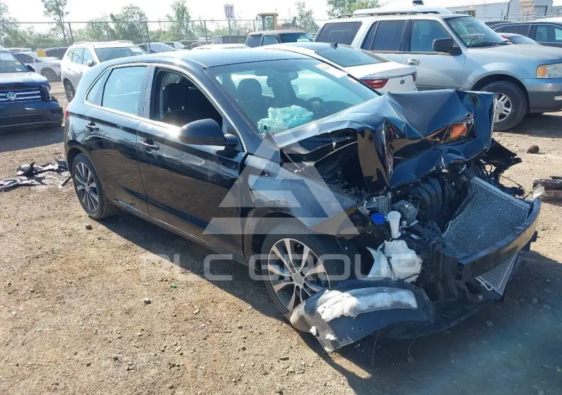 2019 Hyundai Elantra фото