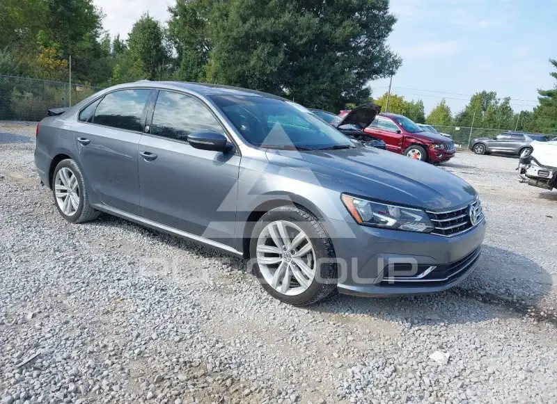 2019 Volkswagen Passat photo