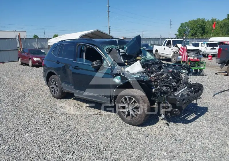 2019 Volkswagen Tiguan фото