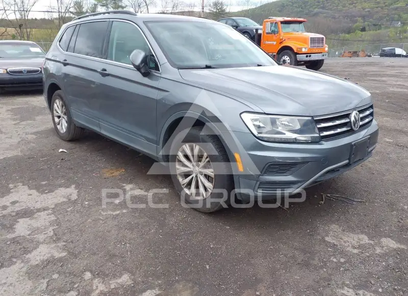 2019 Volkswagen Tiguan photo