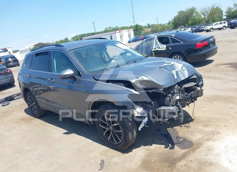 2019 Volkswagen Tiguan photo