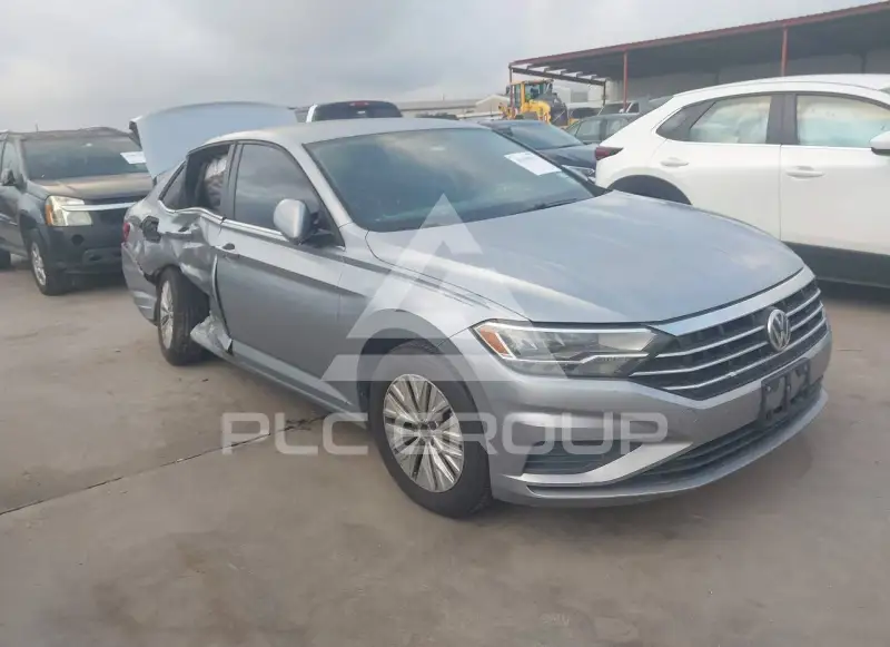 2019 Volkswagen Jetta photo