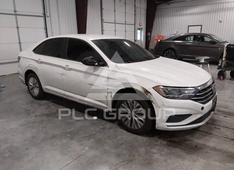 2019 Volkswagen Jetta photo