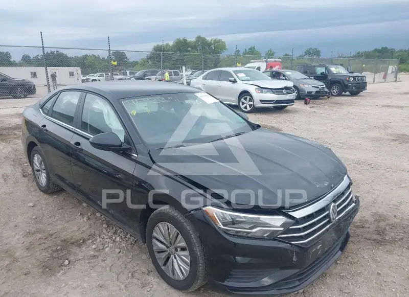2019 Volkswagen Jetta photo