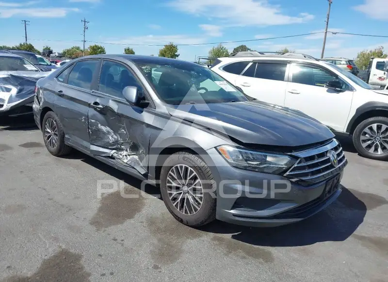 2019 Volkswagen Jetta photo